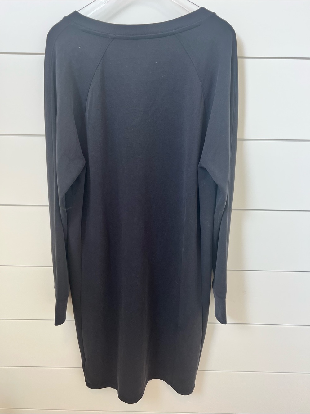 Athleta Black V-Neck Long Sleeve Dress - Seasoft fabric - Picture 2 of 6